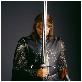 Anduril Sword of King Elessar Museum Collection Edition LOTR 1/1 Replica by United Cutlery